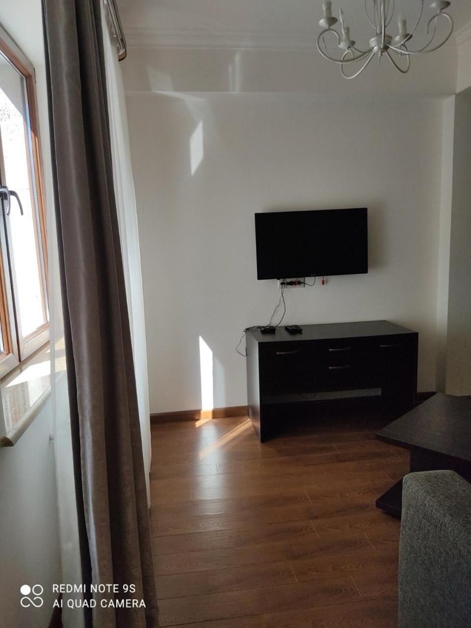California Boutique Hotel 耶烈万 外观 照片