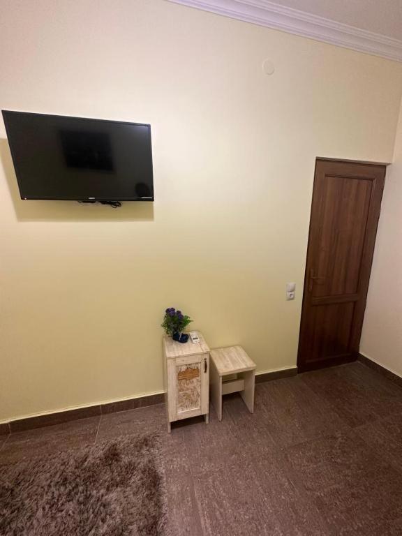 California Boutique Hotel 耶烈万 外观 照片