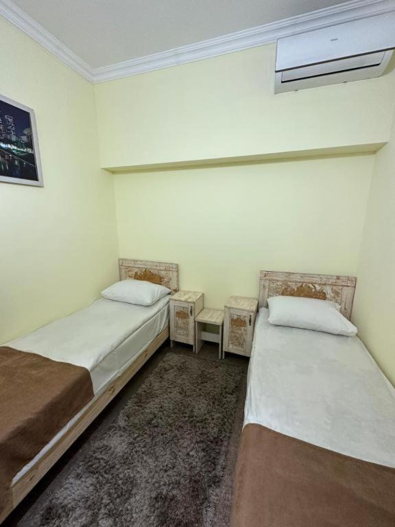 California Boutique Hotel 耶烈万 外观 照片