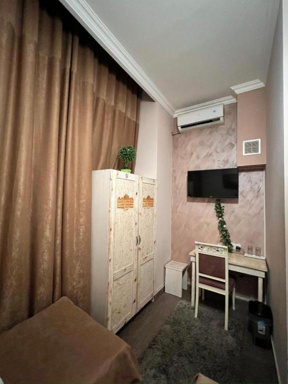 California Boutique Hotel 耶烈万 外观 照片